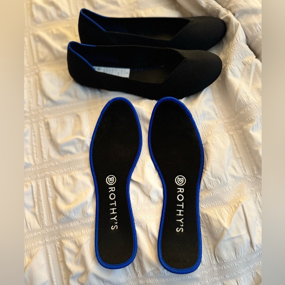 🖤 NWOT Rothy’s Black Flats Size 9 🖤 - Picture 2 of 14